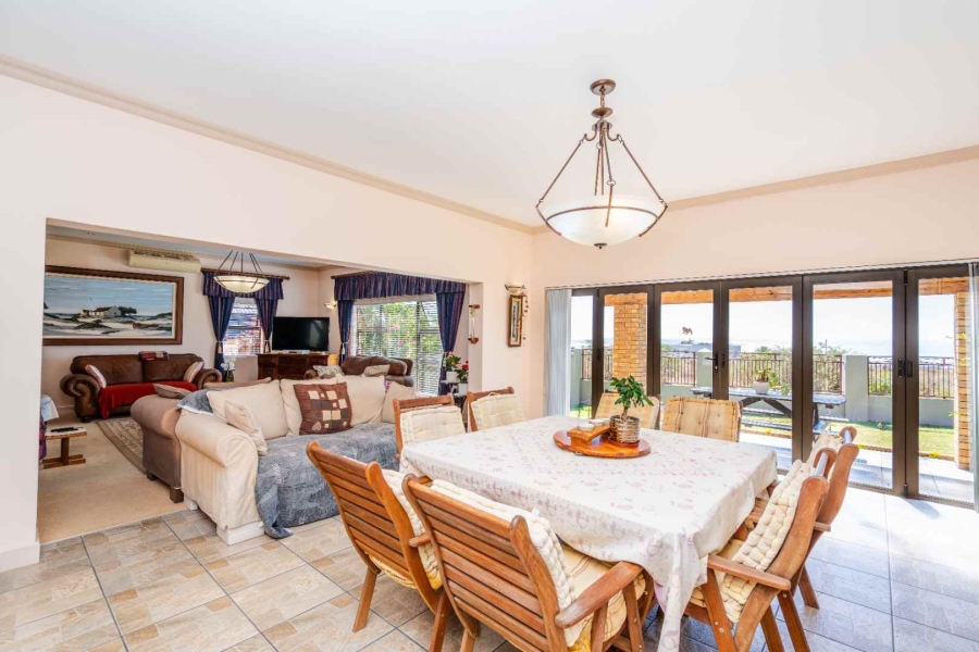 4 Bedroom Property for Sale in Myburgh Park Fase 2 Western Cape